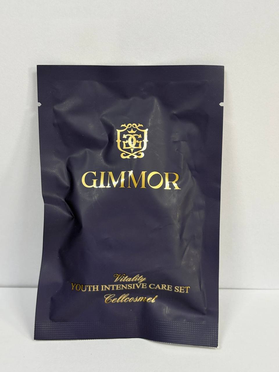 Youth Intensive Care — Sachet
